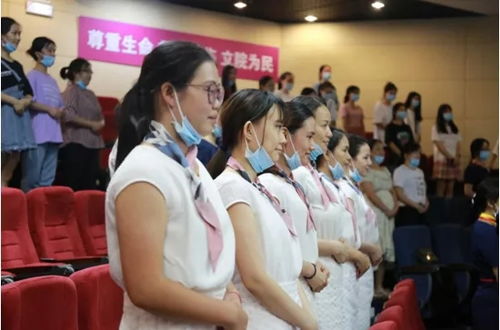 修煉禮儀，服務(wù)患者 羅湖醫(yī)院客服中心開展綜合服務(wù)能力提升培訓(xùn)